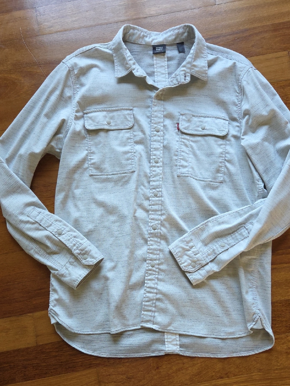Levi's Light Gray Long-Sleeve Button-Up Shirt